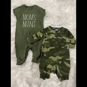 Pre-loved old navy & cat jack onesies ( 2 outfits for the price of one)